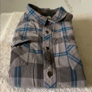 Voyager lined button up shirt size XL